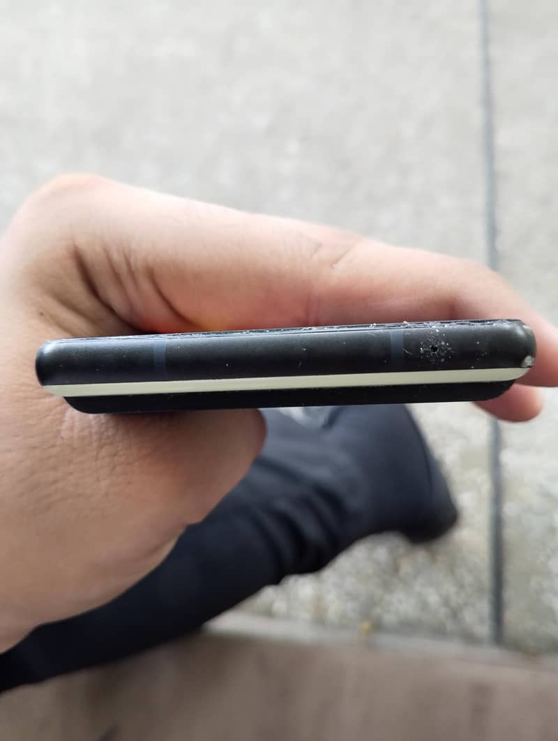 Google Pixel 6 5