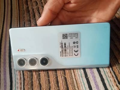Tecno CAMON 40