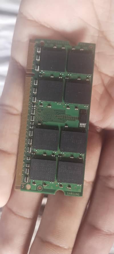 Samsung 2GB DDR2 ram for sale 10/10 condition