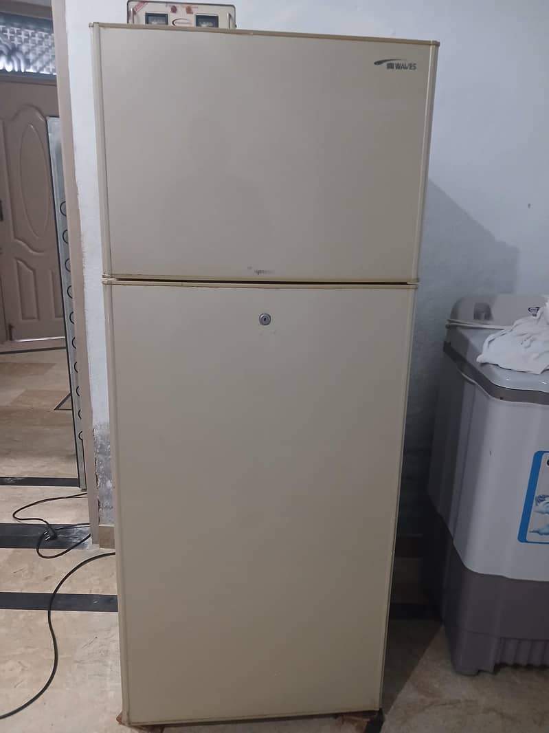 waves refrigerator 0
