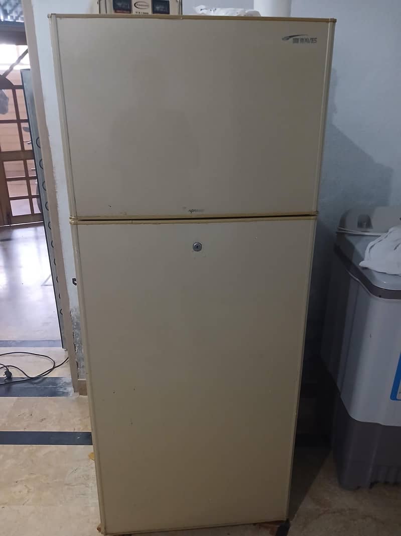waves refrigerator 4