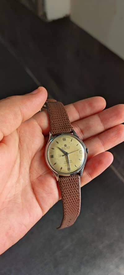 Seiko "S" Marvel 1956's antique watch. Ref# 14018 (Hand wind)