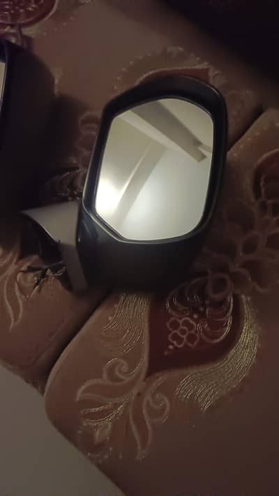 side mirror