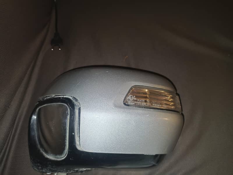 side mirror 2