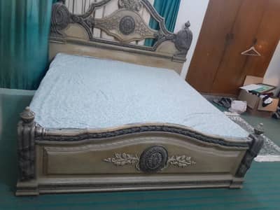 king size bed