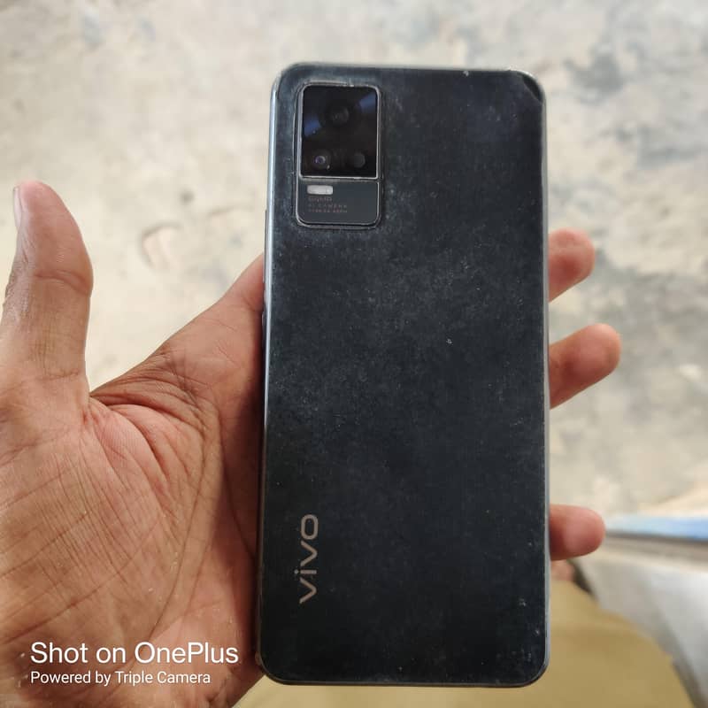 Vivo V21e 1