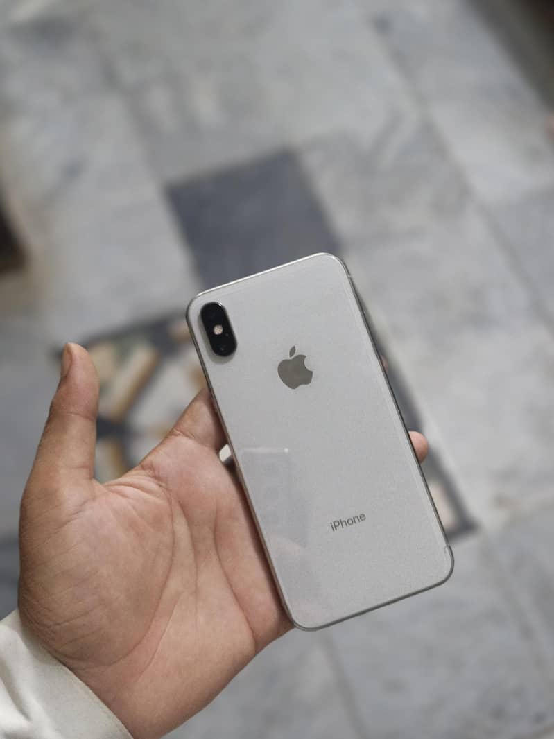 Apple iPhone X 0
