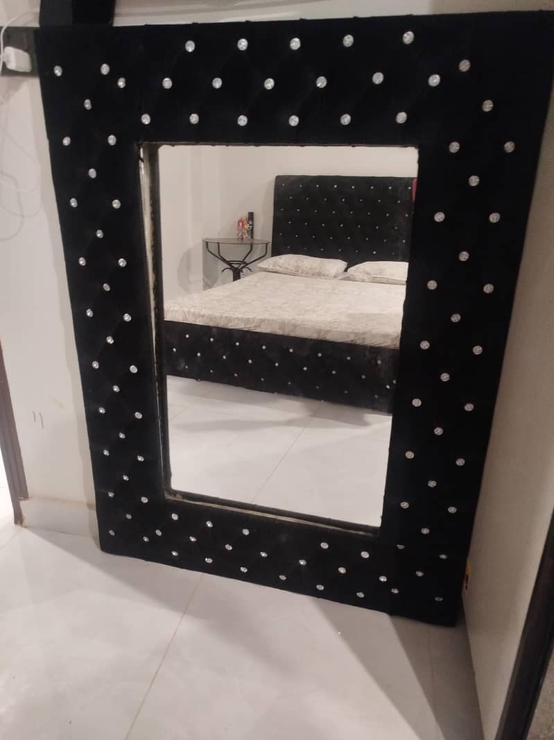 bed mirror setty 1