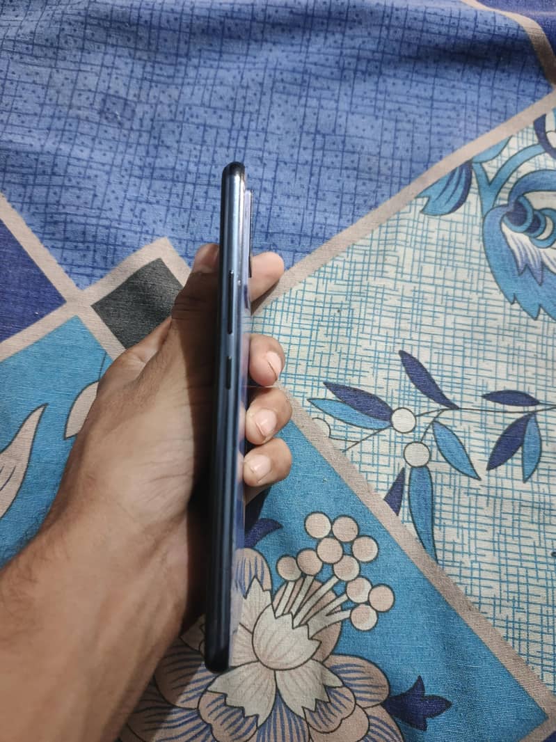 Vivo V21e 1