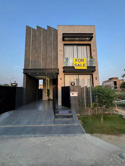 LUXURY LIFESTYLE HOUSE FOR SALE IN DHA PHASE 9 TOWN