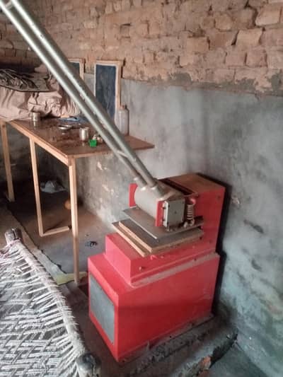 Chappals Maker Machine die