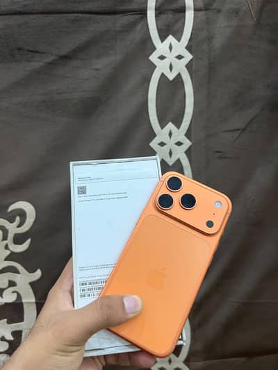 Iphone 17 pro cosmic orange colour 256Gb