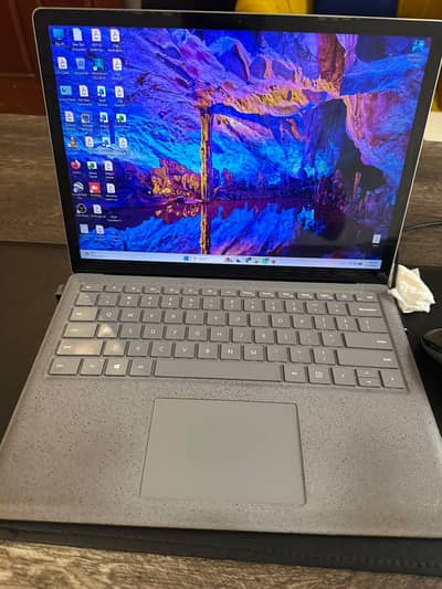 Mircosoft Surface 2 - (16/512) Brand New