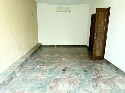 4 Marla 1st Floor Office For Rent DHA Phase 3, Block Y, 1st Floor With Parking