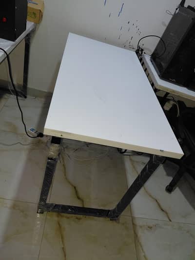 Fixture Mobel Study/ office table / workstation