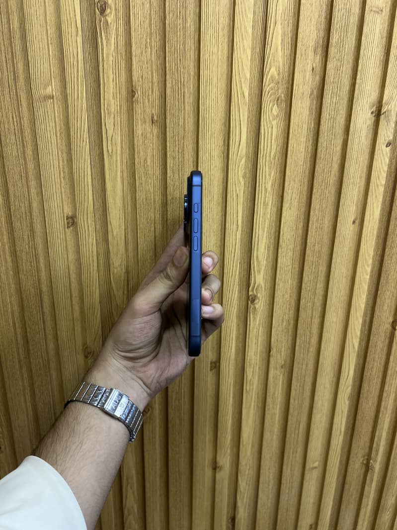 iPhone 17 Pro 2
