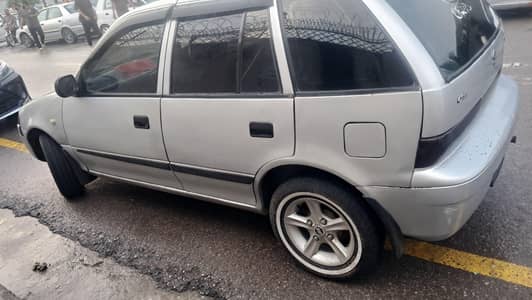 Suzuki Cultus VXL 2005 out class car