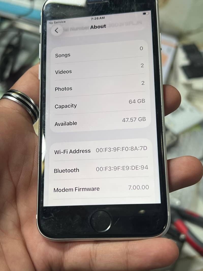 IPhone se2 6