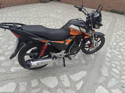 Honda CB 150F