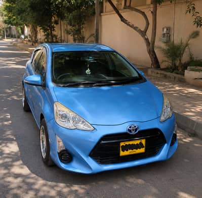 Toyota Aqua 2015