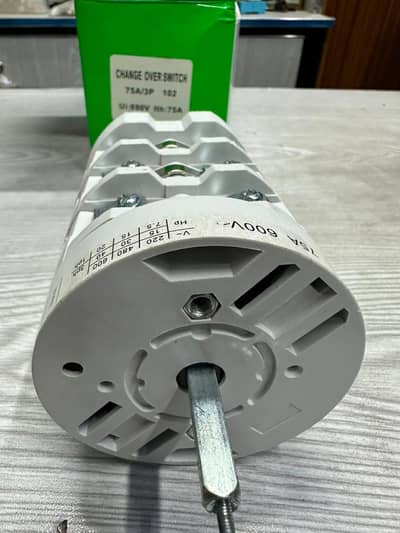 Change Over switch 75A-3Pole