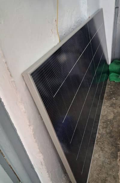 Jinko 585W N-Type Bifacial Solar Panel For Sale