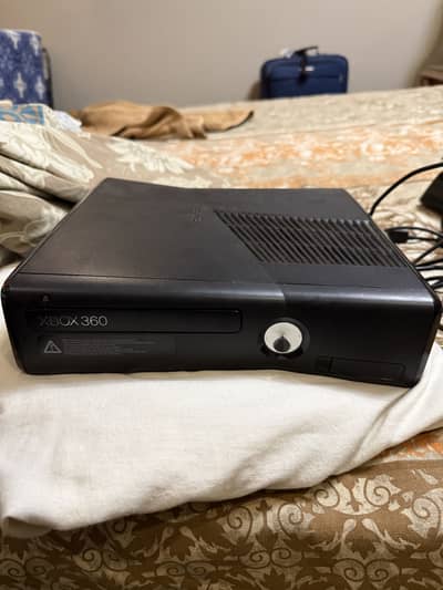 Xbox 360 slim
