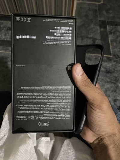 Apple iPhone 11 Pro Max 512gb with box charger panel bettery chnage