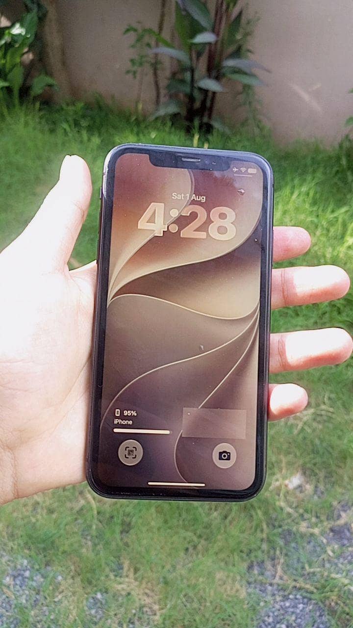 Apple iPhone 11 1