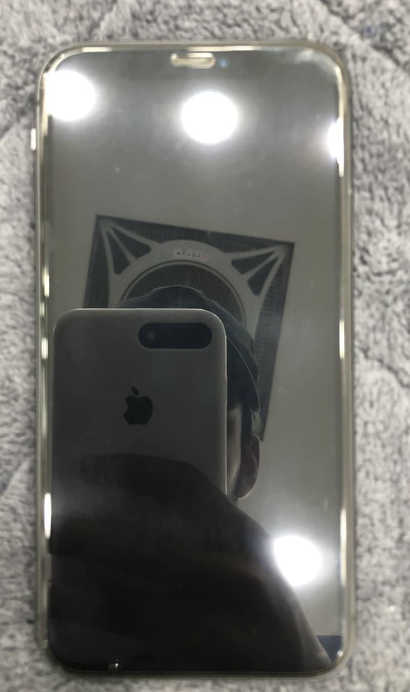 Apple iPhone 11 1