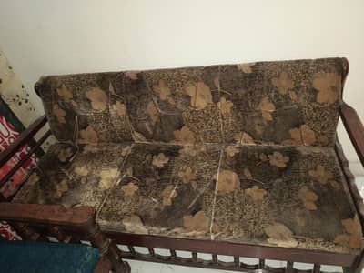 05 Seater Sofa Set