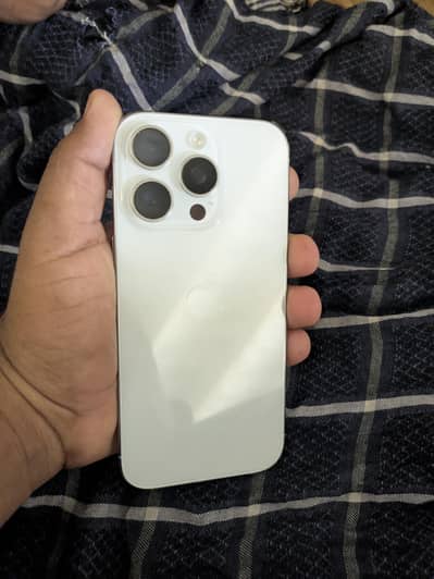 Apple iPhone 16 Pro condition 10/10 non pta call number 03137068772