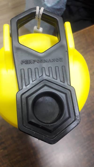 700ml Gym Shaker Bottle yellow Black