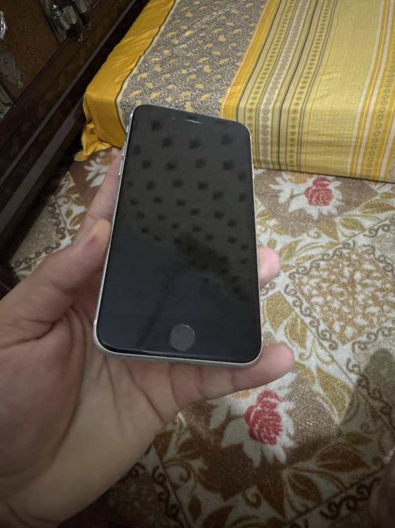 Apple iPhone SE 1