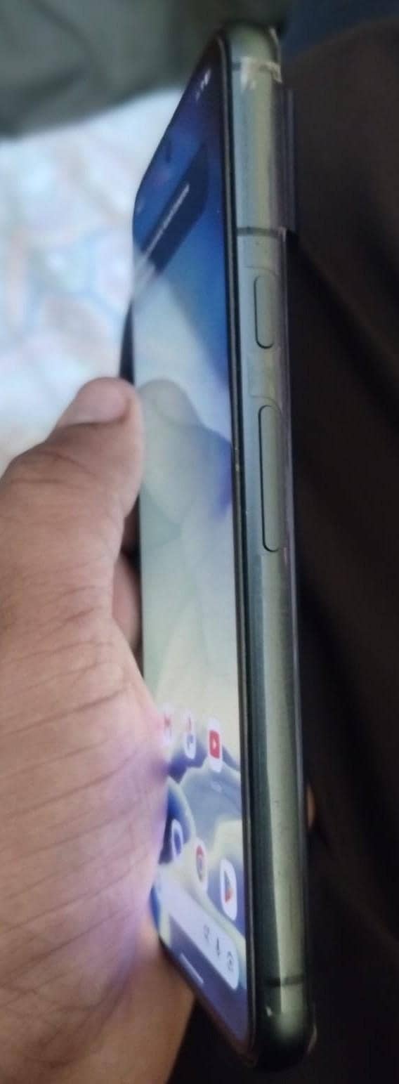 Google Pixel 8 1