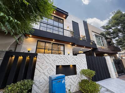 BRAND NEW 5 MARLA HOUSE FOR RENT IN DHA 9 TOWN