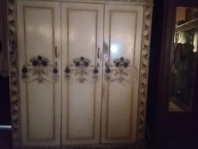 Deko wooden wardrobe