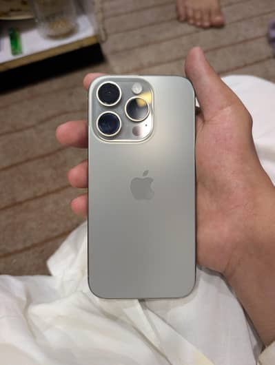 Apple iPhone 15 Pro