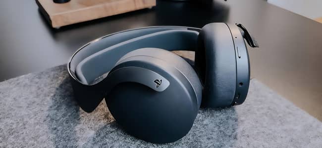 Original Sony Ps5 Gamimg headphone with buleth Dogle