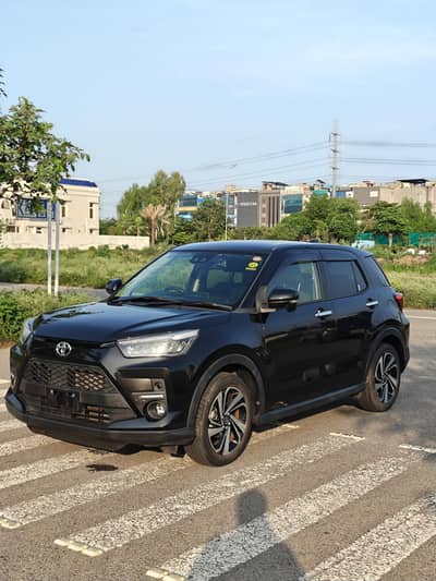 TOYOTA RAIZE Z 4.5 GRADE