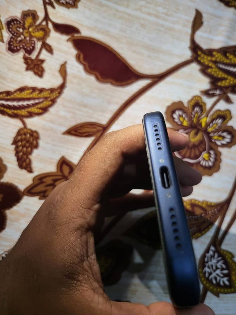 iPhone 17 pro max 1