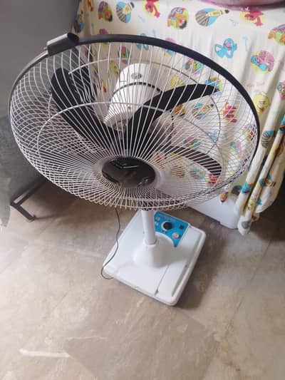 pedastal Fan for sale ( 03434509182 )