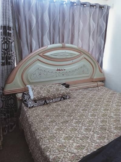 Bed set for sale