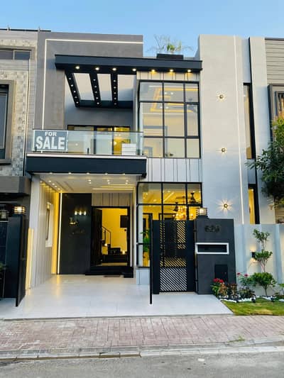 5 Marla Designer House For Sale In Bahria Town Lahore, Chambelli Block