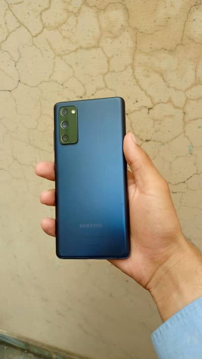 Samsung Mobile S20 FE