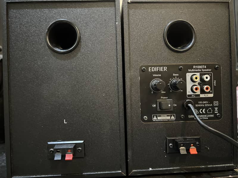 EDIFIER MULTIMEDIA SPEAKERS 4