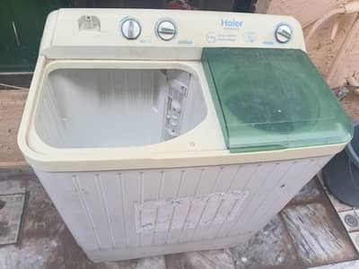 Haier washing machine with both function spinner and washtub