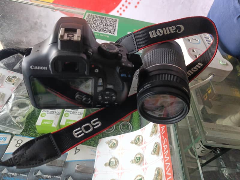 DSLR camera 2