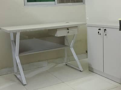 Brand New Office table with file rack