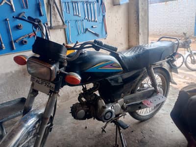 crown 100 cc